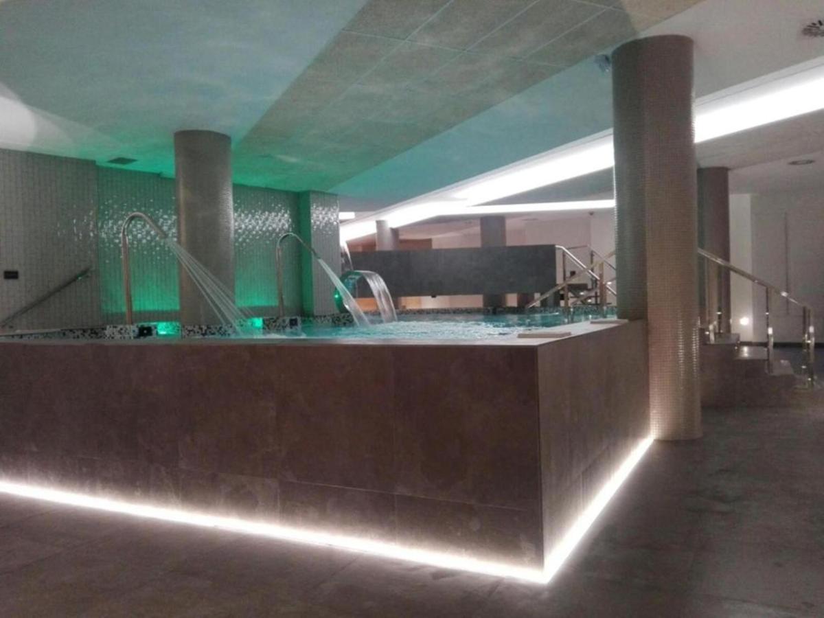 Spa Suites Odeon Narón Exterior foto